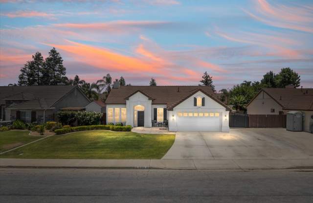 10303 Roehapton Ave. Bakersfield, CA 93314 photos photos