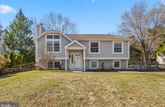 507 LINDSAY Court photos photos