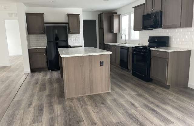 326 White Oak Lane photos photos