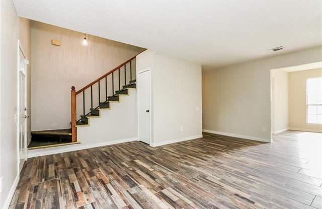 5531 Silver Maple Drive Gallery 3