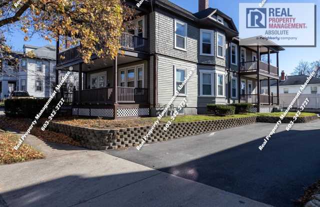 Faxon St 9-11 photos photos