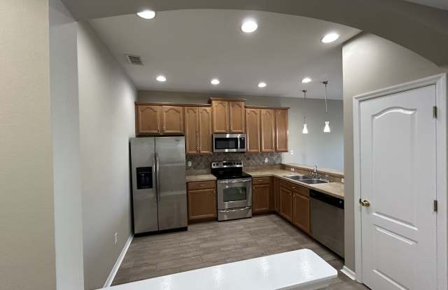 2304 Bexley Place Gallery 3