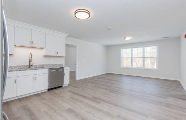 60 Sherburne Avenue - 2 Gallery 4