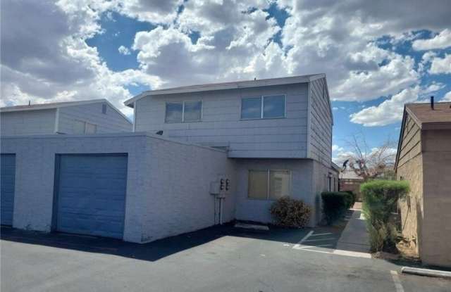 5235 Gray Lane photos photos