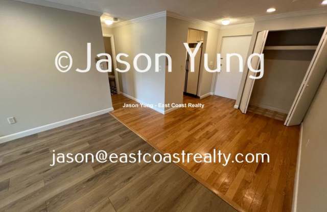 37 Fountain Ln. Gallery 4