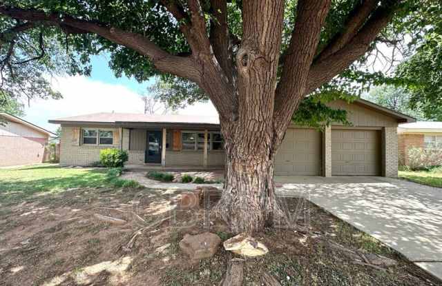 4411 27th Street HW photos photos