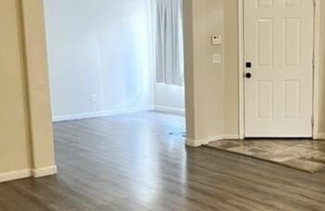 3803 W BLACKHAWK Drive Gallery 4
