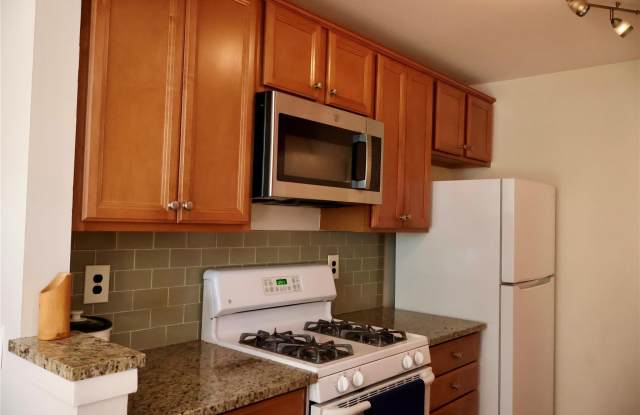 23 Hillside Terrace - 23 Hillside Terrace, White Plains, NY 10601