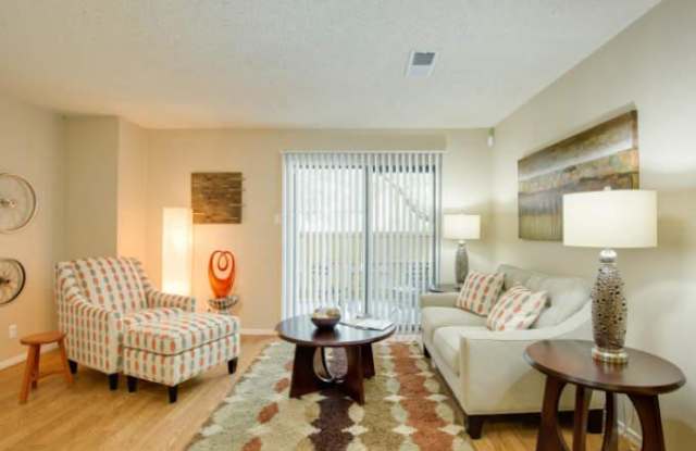 3364 Parker Ln Gallery 4