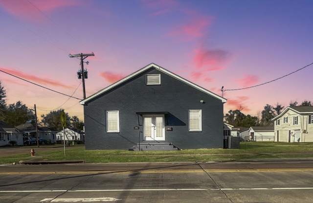 2712 Kirkman Street photos photos