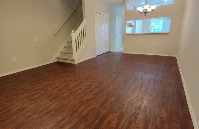 2253 Lake Woodberry Cir Gallery 3