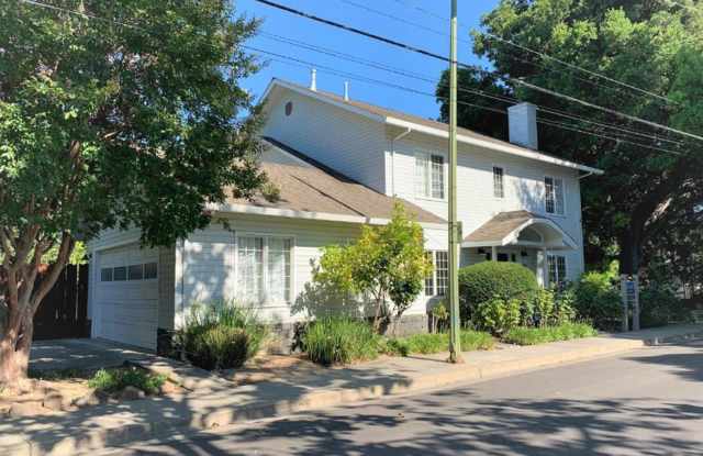 Stunning 4 Bed 3 Bath Naglee Park Home Nestled in a Quiet Cul-De-Sac photos photos