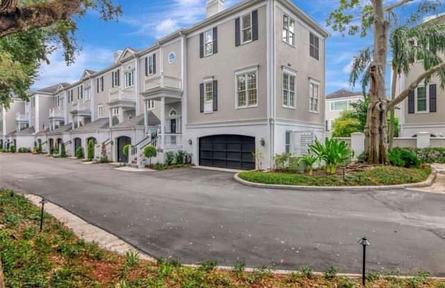 6212 BAYSHORE Boulevard Gallery 1