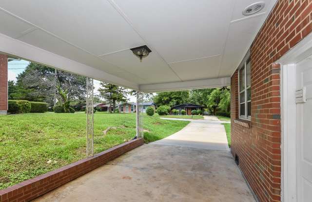 852 Hadley Road Gallery 4