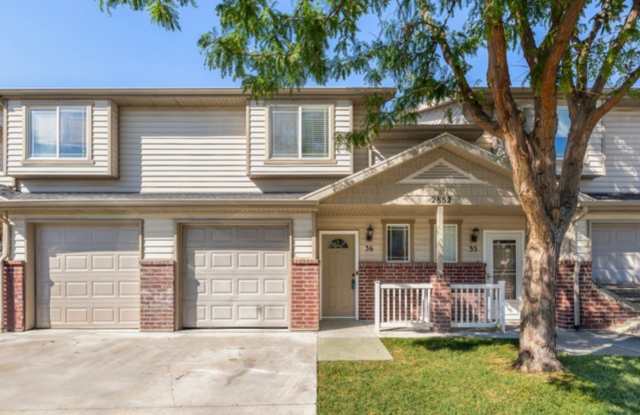 2852 W 3975 S - 2852 West 3975 South, West Haven, UT 84401