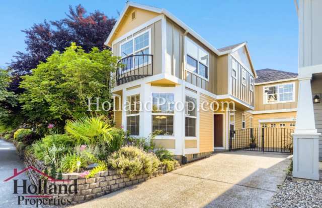 Charming 3-Bedroom Home with Wood Floors, Gas Fireplace & Private Patio photos photos