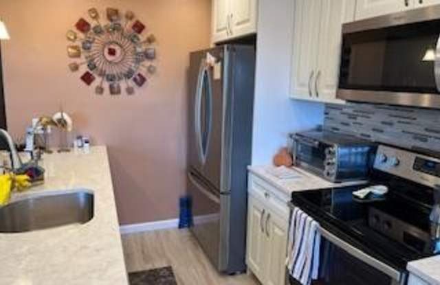 4065 Cornwall D Gallery 3