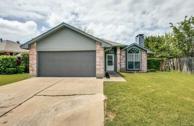 5208 Livermore Drive - 5208 Livermore Drive, Arlington, TX 76017