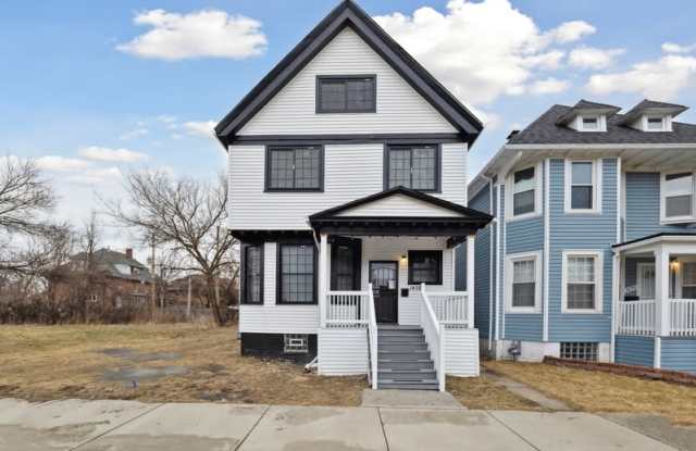 1478 Helen Street photos photos