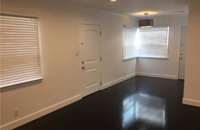 3937 S Centinela Avenue Gallery 3