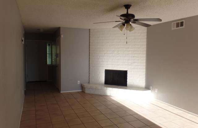 4124 N 106TH Avenue Gallery 2