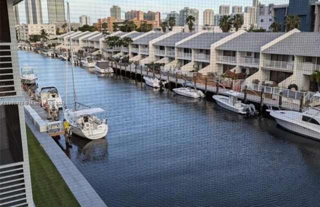 3550 NE 169th St photos photos