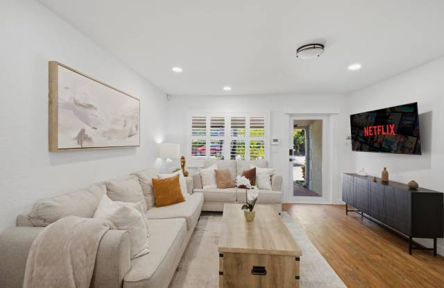 5120 NE 22nd Avenue Gallery 4