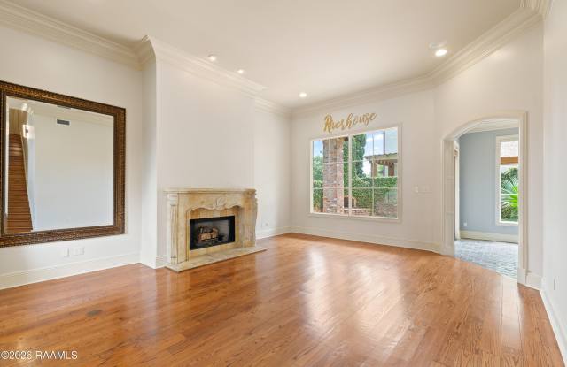 219 Hidden Grove Place Gallery 4
