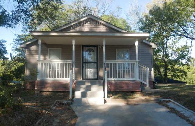 2871 College Street Hernando, MS 38632 Gallery 1