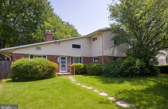 7709 WESTFIELD DRIVE - 7709 Westfield Drive, Bethesda, MD 20817
