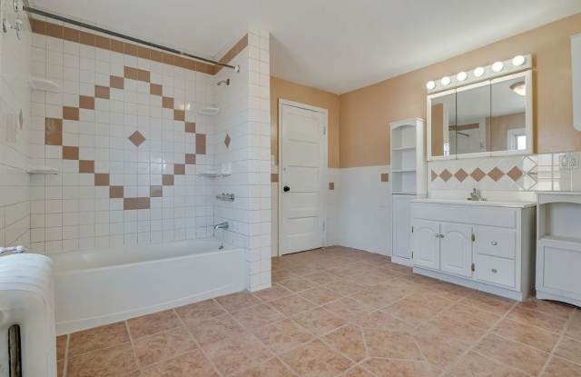Newly renovated 6-bedroom, 2-bath single-family home - Schedule your your! photos photos