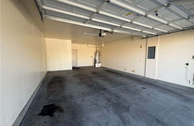 2588 Lockerbie Street Gallery 4