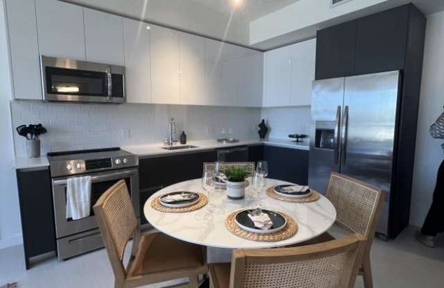 612 East 27th St. photos photos