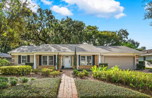 Lake Arnold Place 3 bedroom Available April 10, 2025 - 2910 Lake Arnold Place, Orlando, FL 32806 Lake Arnold Place 3 bedroom Available April 10, 2025 - 2910 Lake Arnold Place, Orlando, FL 32806