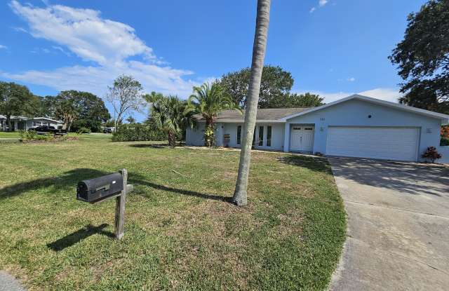 501 Poinsettia Road Gallery 2