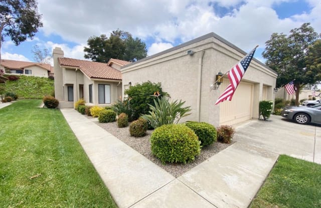 12839 Via Moura - 12839 Via Moura, San Diego, CA 92128