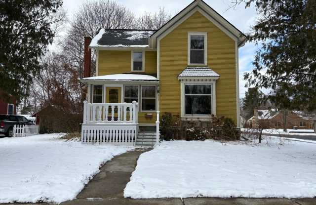 433 McKinley Street photos photos