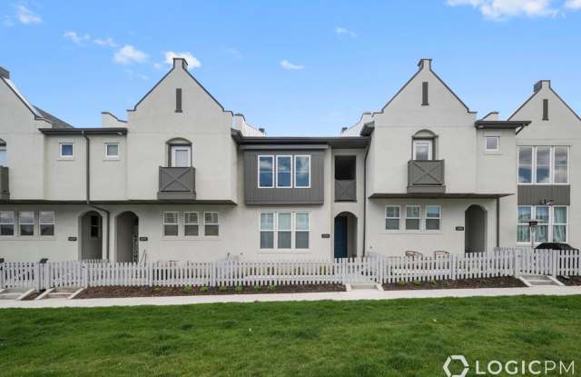 Beautiful Townhome in South Jordan UT - 11593 Dorian Drive, South Jordan, UT 84009