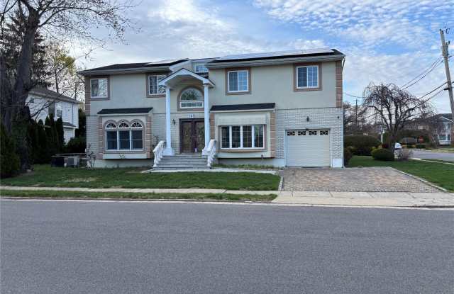 31 Woodward Street photos photos