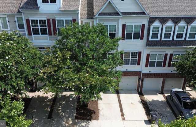 1832 CEDAR COVE Way Gallery 2