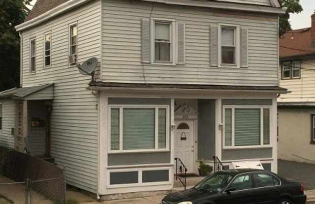 313 Hoover Ave photos photos