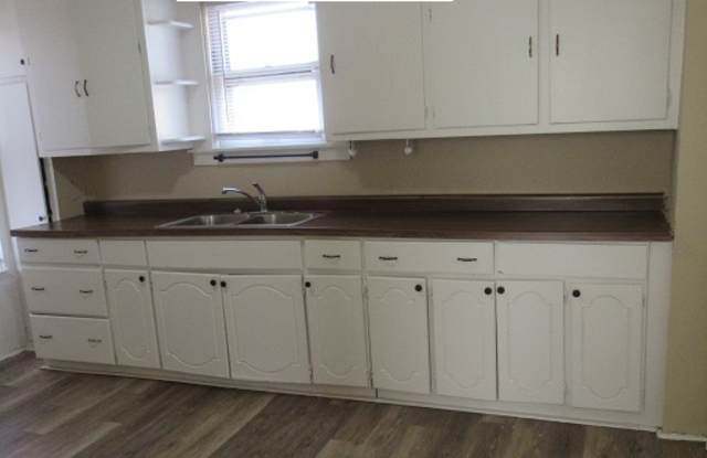 5337 N. 38th St - Lower photos photos 5337 N. 38th St - Lower photos photos