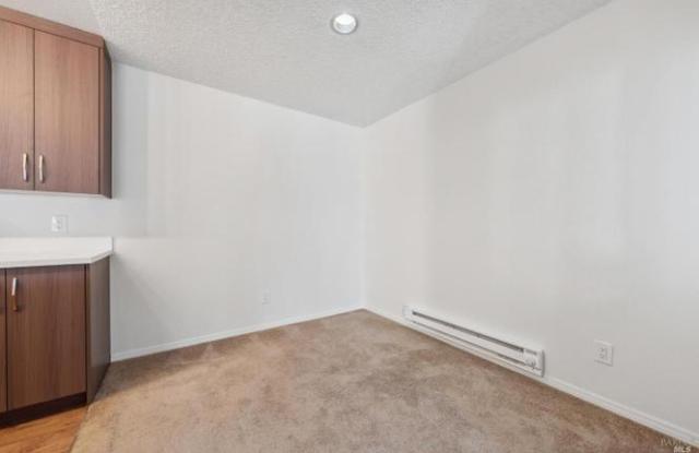 1201 Glen Cove Pkwy photos photos