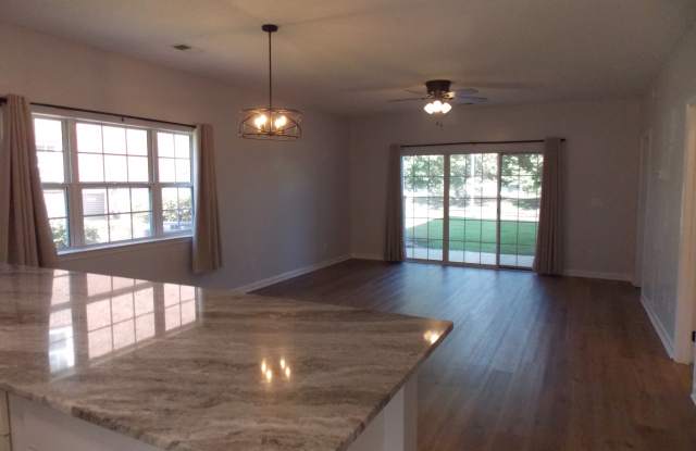 3919 Gladiola Court - Unit 101#101 Gallery 2