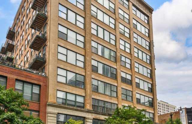 1322 S Wabash Avenue photos photos