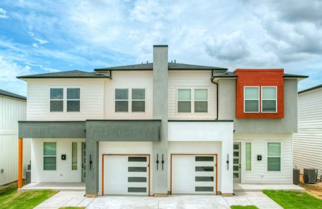 11329 North Blackwelder Avenue photos photos