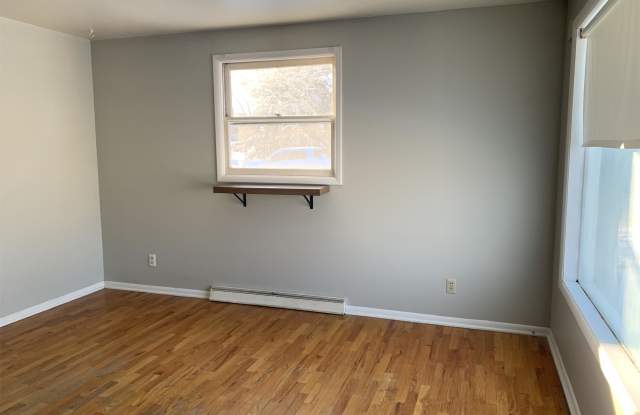 732 S 12th Avenue - A Gallery 4