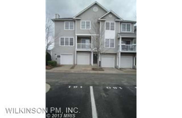 12874 Fair Briar Lane - 12874 Fair Briar Lane, Fair Lakes, VA 22033