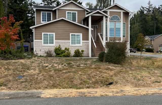 Beautiful Home Located in Coupeville! photos photos
