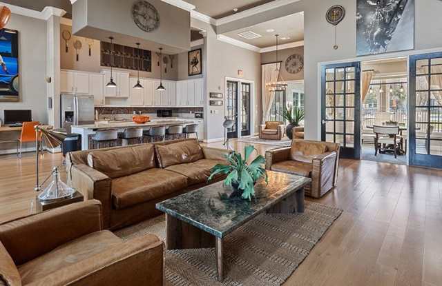 Parkway Grande Apartment Homes Gallery 4